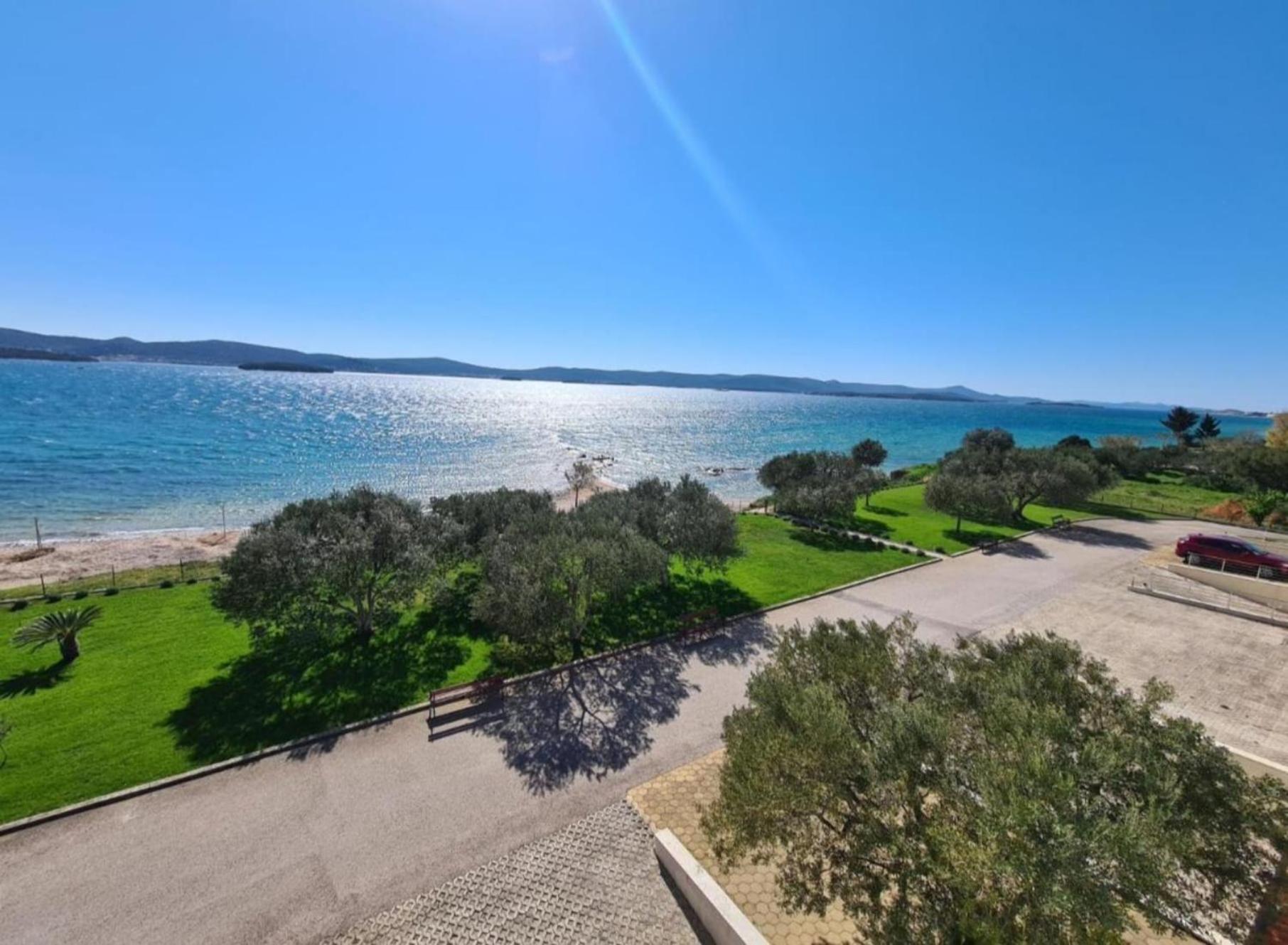 Luxury Beach Apartment ビオグラード・ナ・モル エクステリア 写真