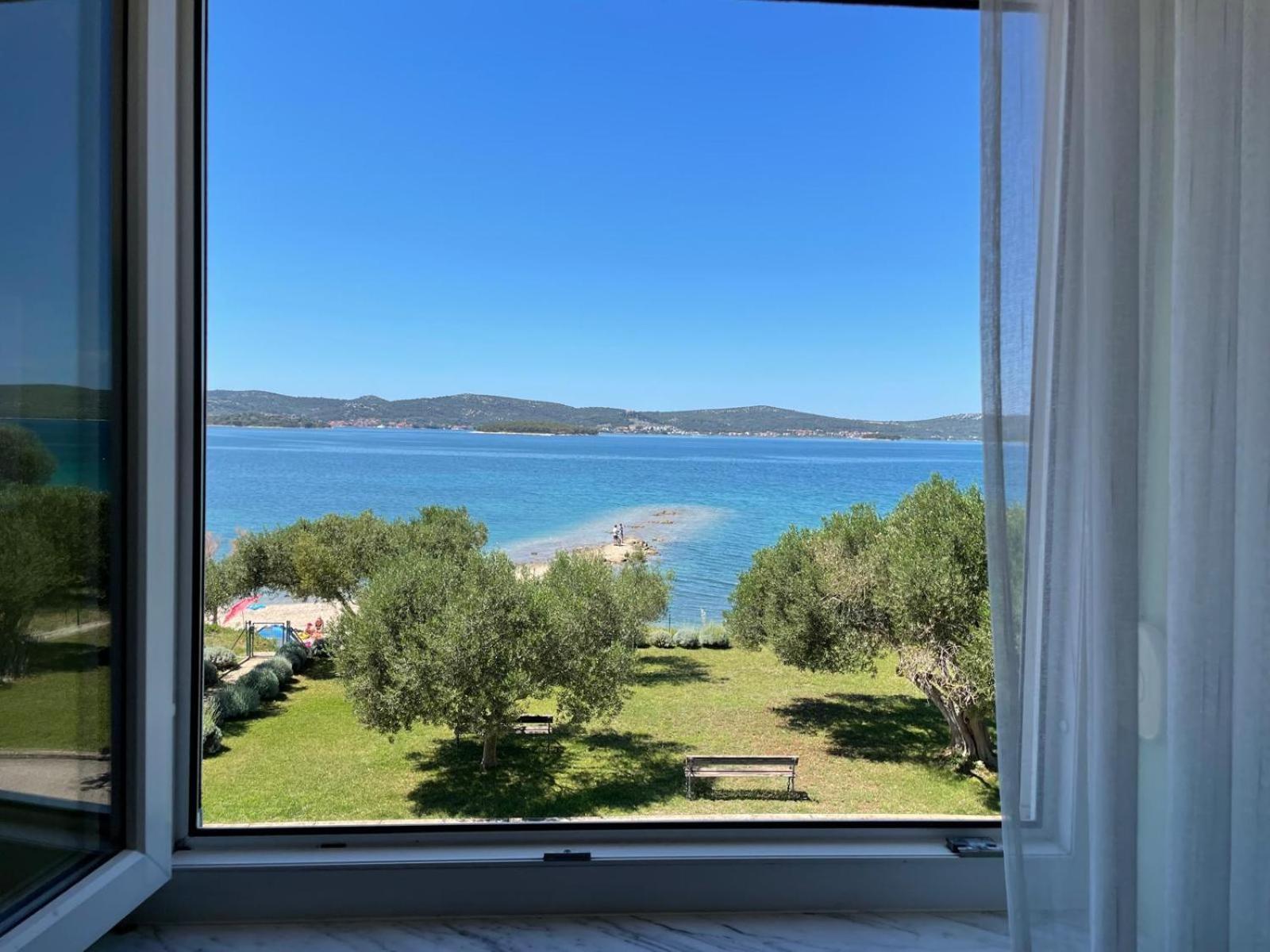 Luxury Beach Apartment ビオグラード・ナ・モル エクステリア 写真